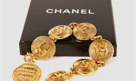 chanel rule jewelry|Chanel gold jewelry.